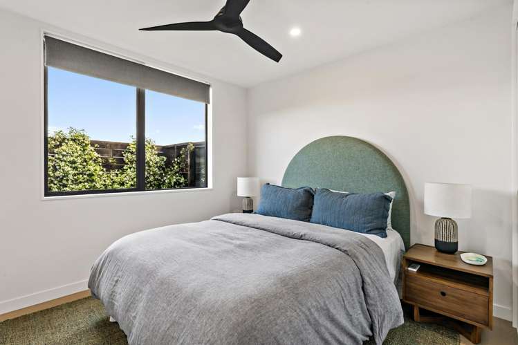 17 Dinning Road Riverhead_14