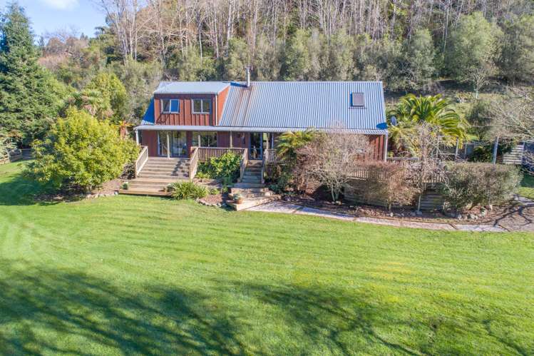 942 Finnis Road Pohangina_26