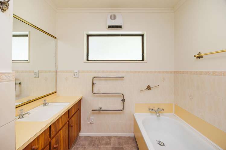 7 Edgecombe Court Roslyn_10