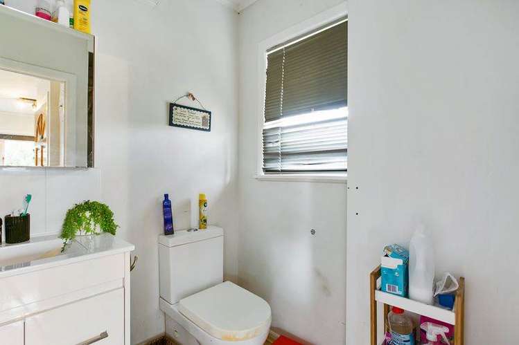 59 Divich Avenue Te Atatu South_22