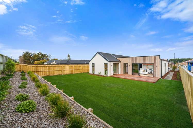 22 Greenslade Drive Lincoln_30