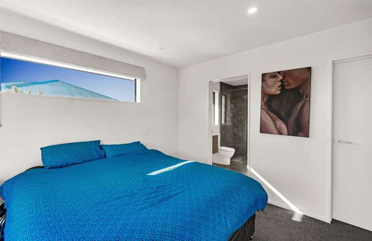 75 Southfield Drive Lincoln_7