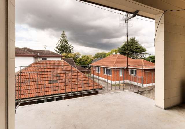 8/30 Princes Street East Otahuhu_2