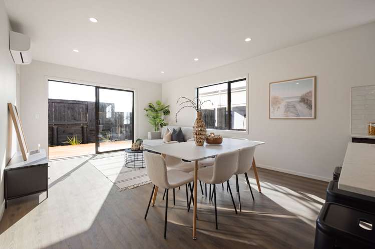 2/8 Lumino Terrace_4