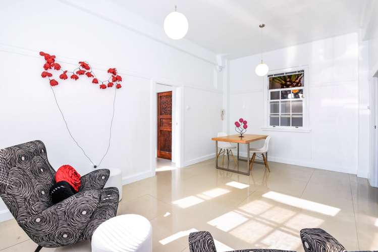 2/75 Parnell Road 1761_1