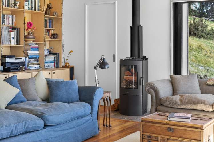 18 Doris Faigan Lane Charteris Bay_17