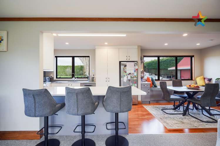 533 Flora Road East_3