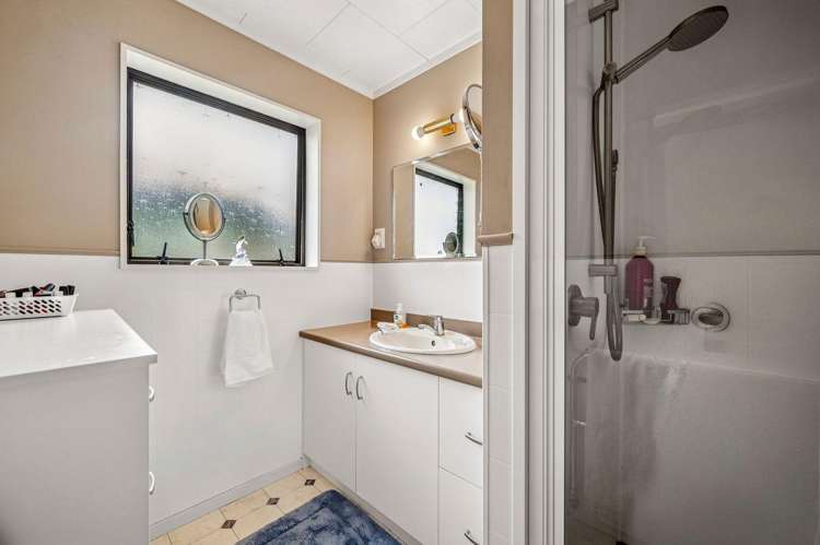  B/9 Marguerita Street Fenton Park_10