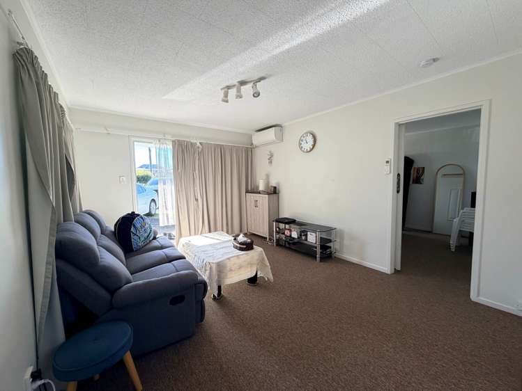 3/33 Opaheke Road Papakura_2
