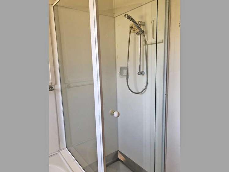 13 Mccall Place Opaheke_12