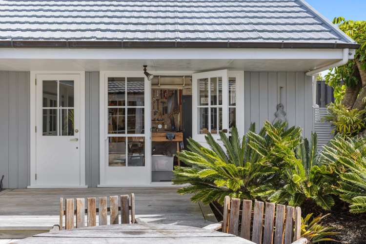 25 Whitby Crescent Mairangi Bay_21