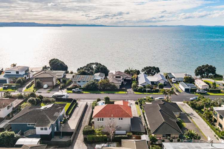 48 Torkar Road Clarks Beach_2