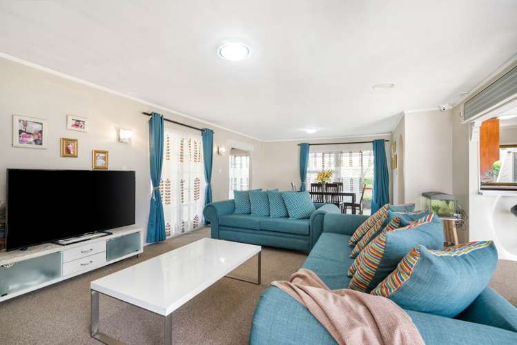 167 Everglade Drive Totara Heights_3