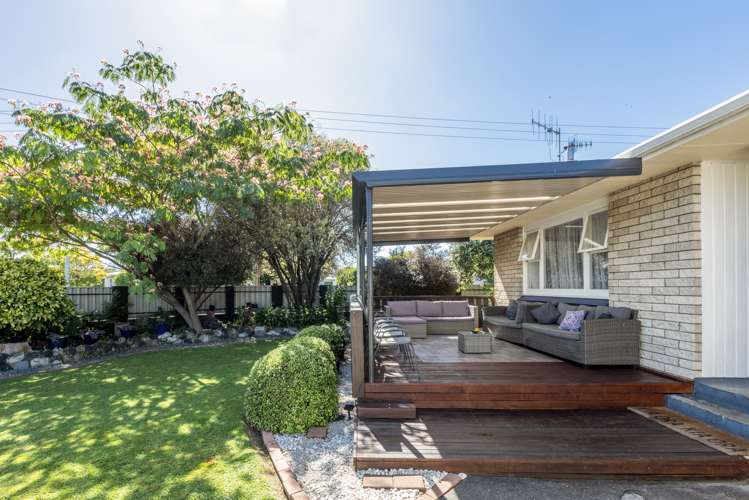 99 Wycliffe Street Onekawa_12