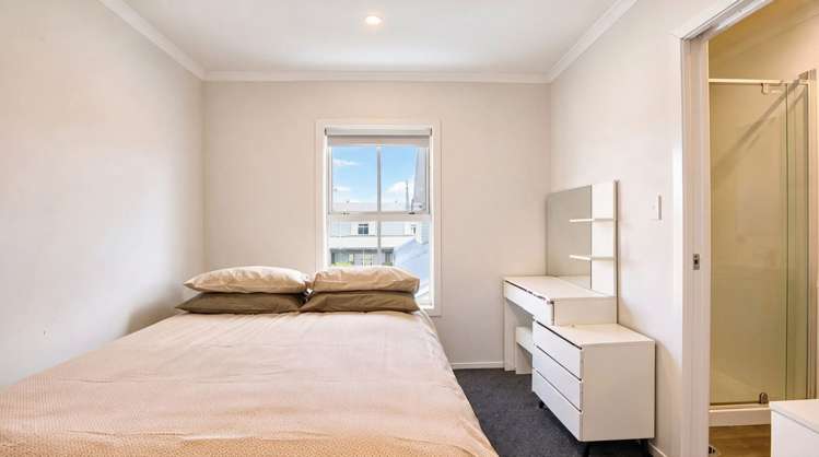 2/75 Cameron Road Hamilton East_14