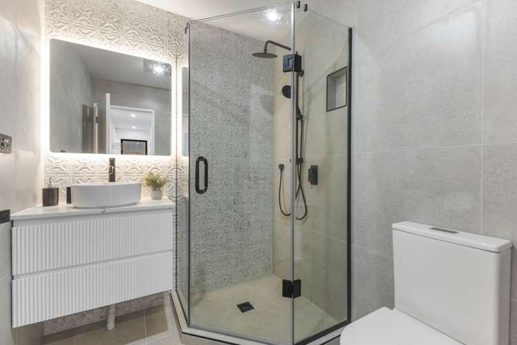 Lt 2-4, 13 Kurnell Drive Botany Downs_13
