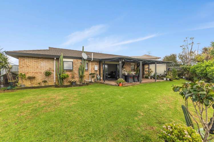 32 Bicknell Road Favona_13