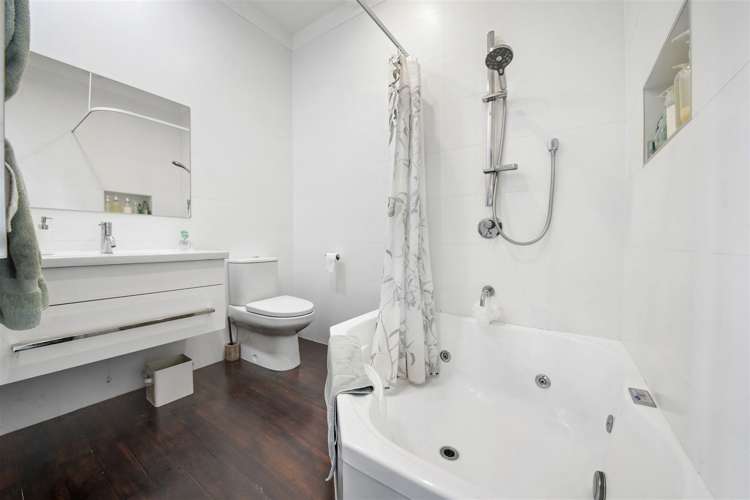 33 Helvetia Road Pukekohe_10