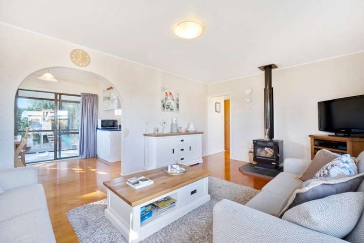 7 Edgar Pearce Place Howick_2