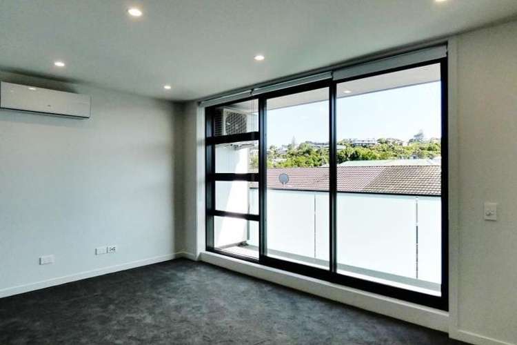  8/764 Beach Road Browns Bay_11