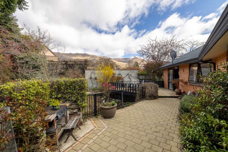 7 Redwood Lane Wanaka_1