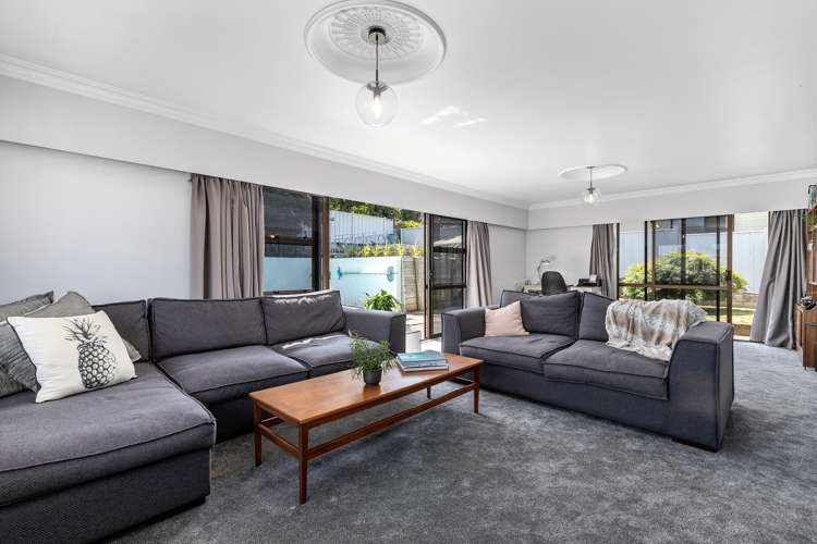 24 Lachlan Drive Dinsdale_3