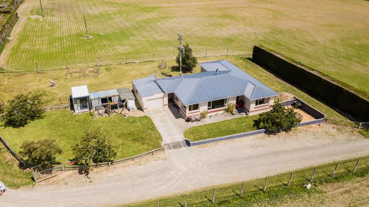 100 Fraser Road Winton Surrounds_0