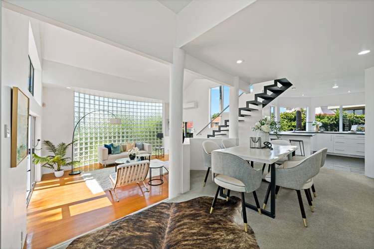 2/62 Simmental Crescent Somerville_17