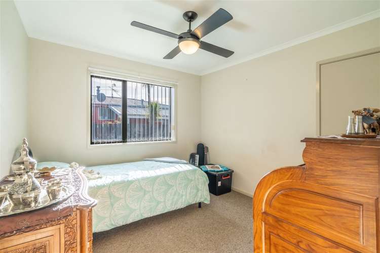 7 Crowther Crescent Heidelberg_10