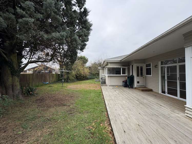 9 Gibson Drive Hornby_21