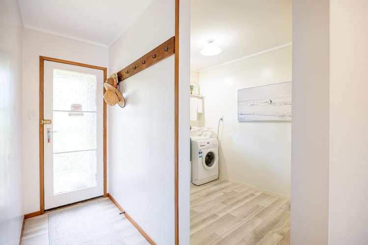 320 Babylon Coast Road Parore_29