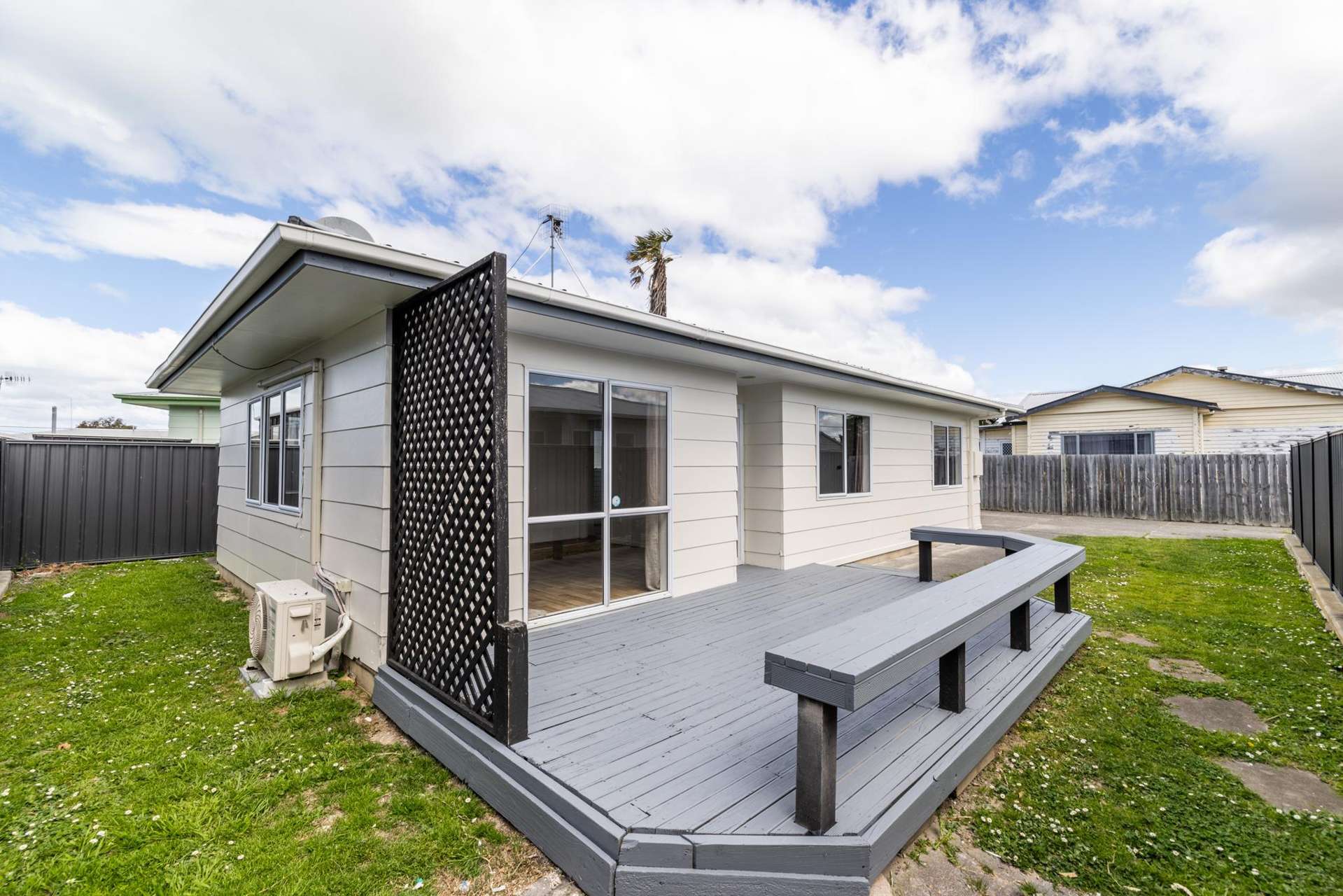 2/66 Bledisloe Road Maraenui_0
