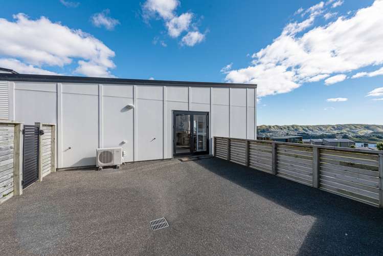 34 Tea Tree Lane Woodridge_11