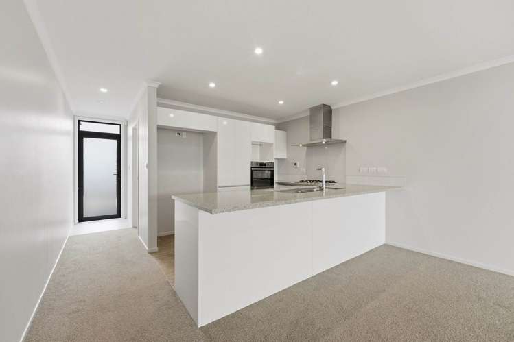34 Te Oneroa Way Long Bay_43
