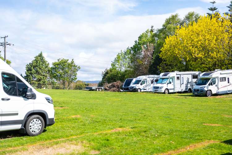 22a Sharp Road Aongatete_16