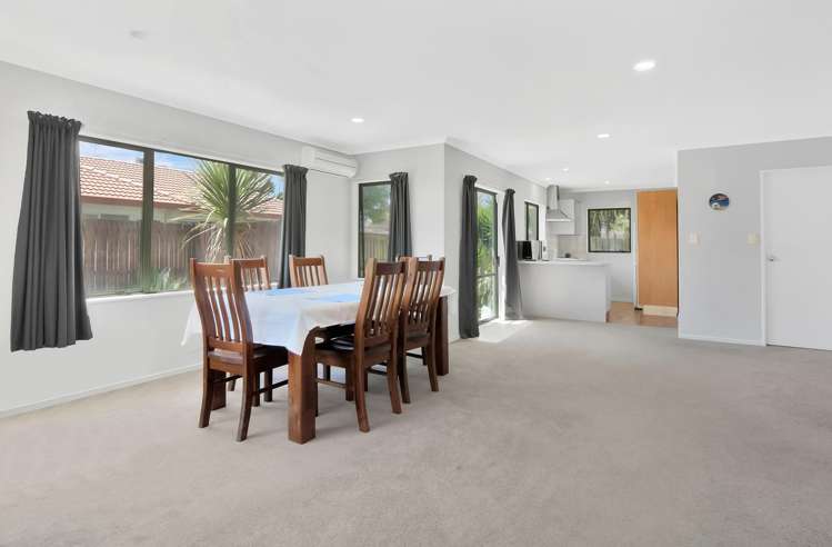 22 Longstead Avenue Papamoa_4