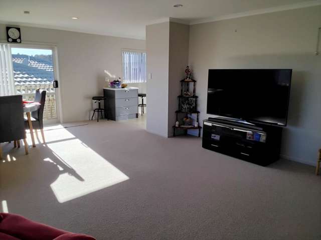 25/8 Village Place Tuakau_4