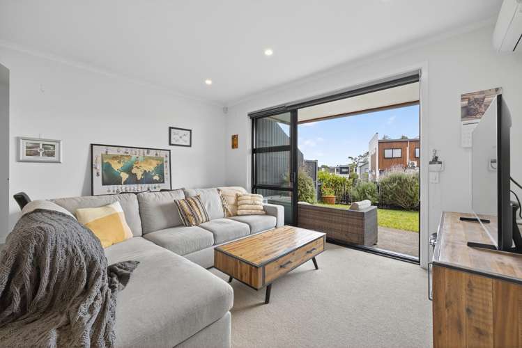 274 Hobsonville Point Road Hobsonville_9