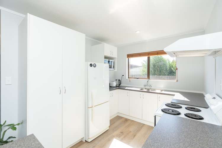 22a Odlin Crescent Nawton_5