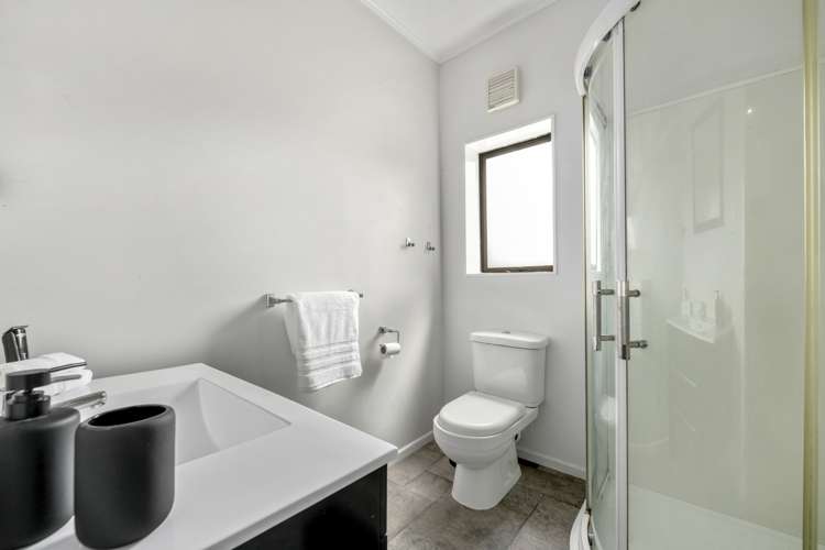 56a Akatarawa Road Brown Owl_16