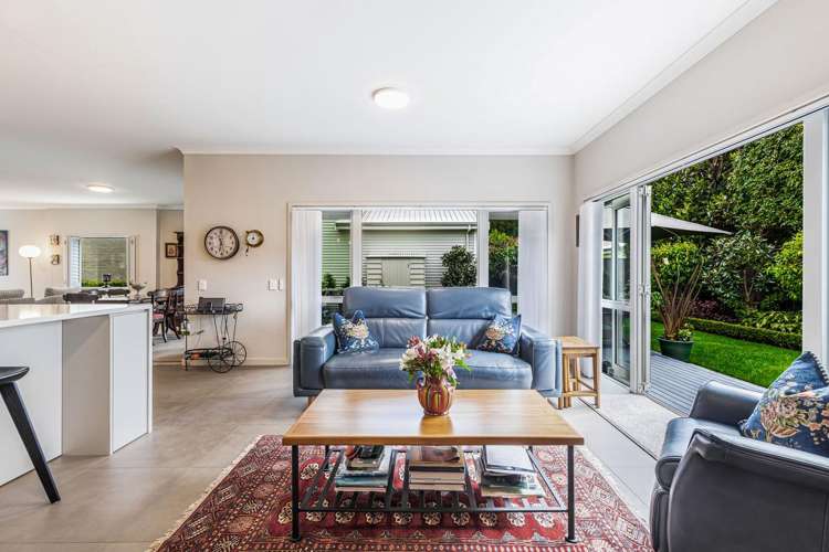 20 Kensington Drive Orewa_9