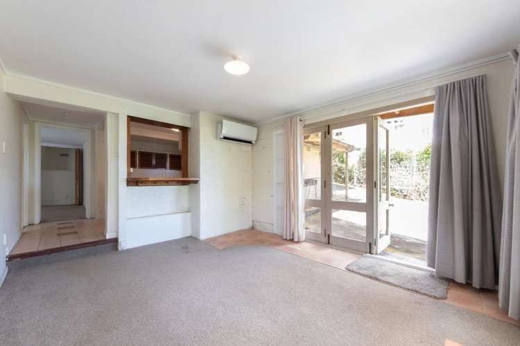 9 Benfield Avenue Mt Albert_11