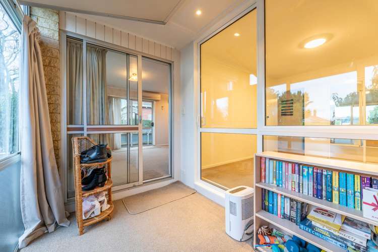 2/207a Otipua Road West End_7