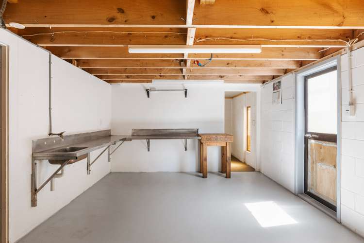 16 Victory Street Welcome Bay_12