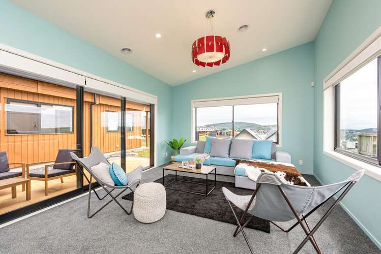 16 Red Beech Avenue Woodridge_5