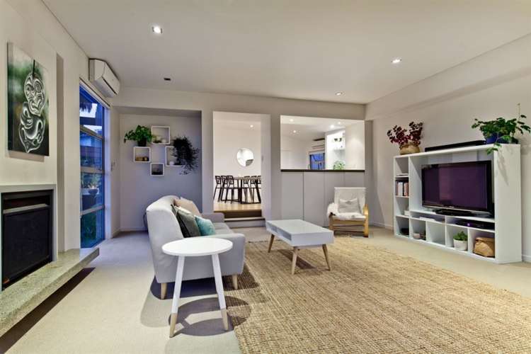 357 Royal Road Massey_10