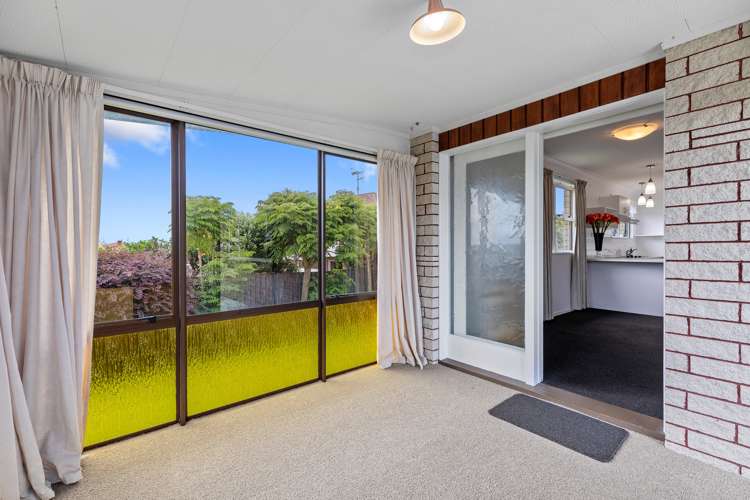 24 Ridge Street Otumoetai_6