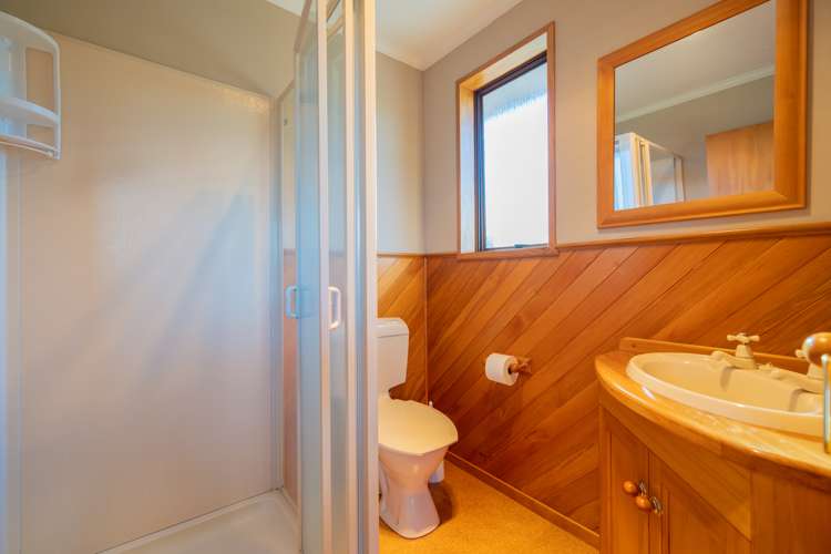 17 Bowen Street Te Anau_14