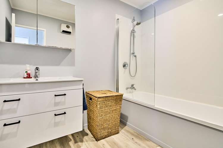 27A Old Coach Road Johnsonville_12