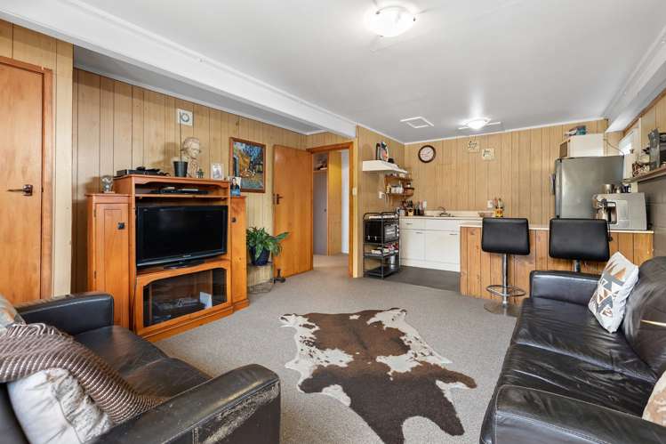 1/15 Castaing Crescent Te Atatu South_15